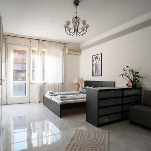 Madach Square Apartment Budapest